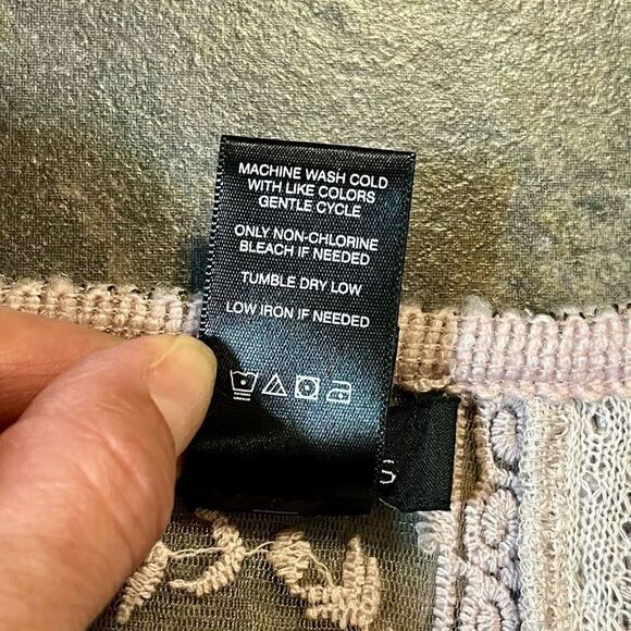 NWT Ali Miles Sparkle Blush 3/4 Sleeve Embroidered Sweater Sheer Back Small - Picture 11 of 14